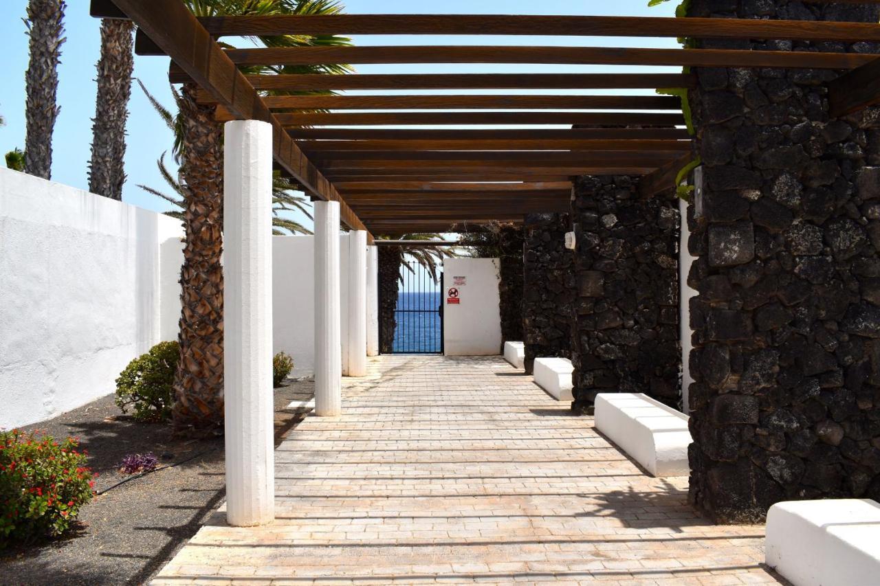 Sunny Bungalow In Front Of The Sea 3 Bedrooms Costa Teguise Exterior foto
